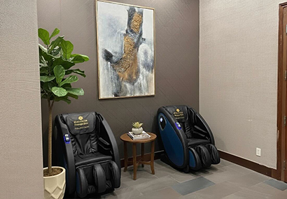 vending massage chair partnership, massage vending machine revenue share, self serve massage chair partnership, location partner massage chairs, revenue share massage vending
